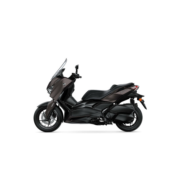 Yamaha techmax 300 202 dark magma- modelovy rok 2025 - topcase 34 alebo 45l zadarmo - 2025-Yamaha-XMAX300ASV-EU-Dark_Magma-Studio-006-03