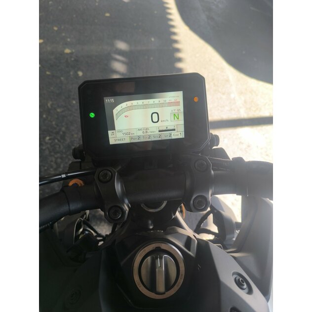 Yamaha mt-09 sp 2025  icon performance demo - 1000015201