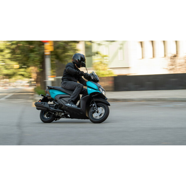 Yamaha  rayzr matt cyan - 2025-Yamaha-LCG125-EU-Matt_Cyan-Action-003-03