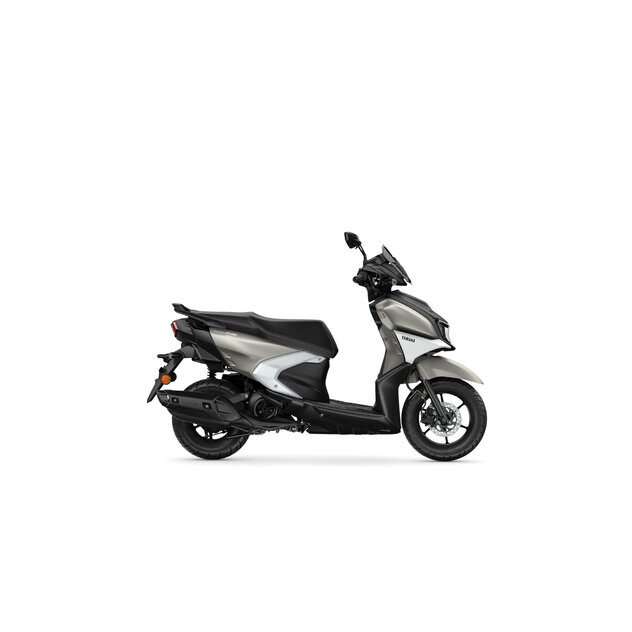 Yamaha rayzr silver sand - 2026-Yamaha-LCG125-EU-Silver_Sand-Studio-002-03