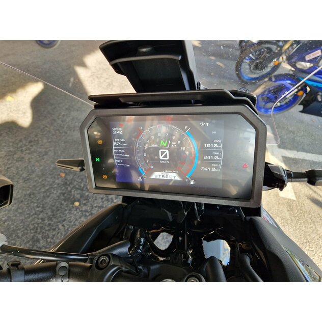 Yamaha tracer 9 gt plus  power grey demo - 20241028_144031