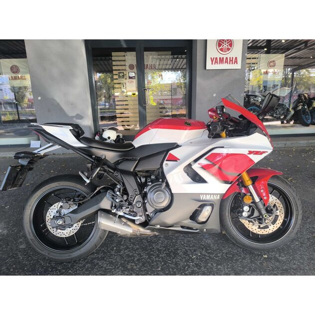 Yamaha yzf-r7 70th anniversary 2026 54kw demo - IMG-6bd0119b4b85bf9338adbbb99547bc5d-V