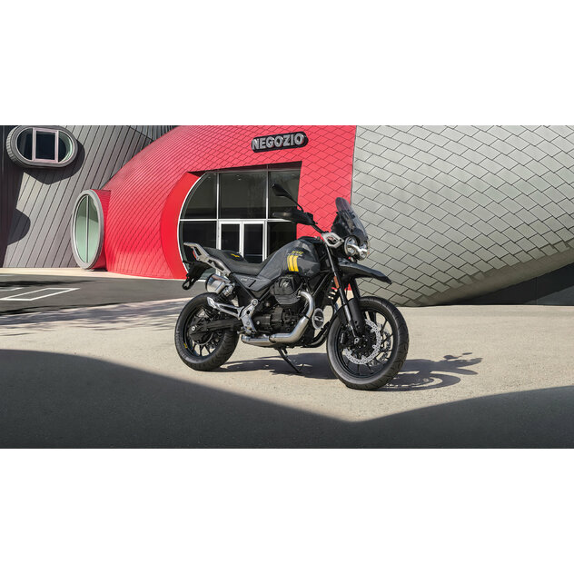 V85 strada 105 anniversary e5+ - 04 Moto Guzzi V85 Strada 105th Anniversary