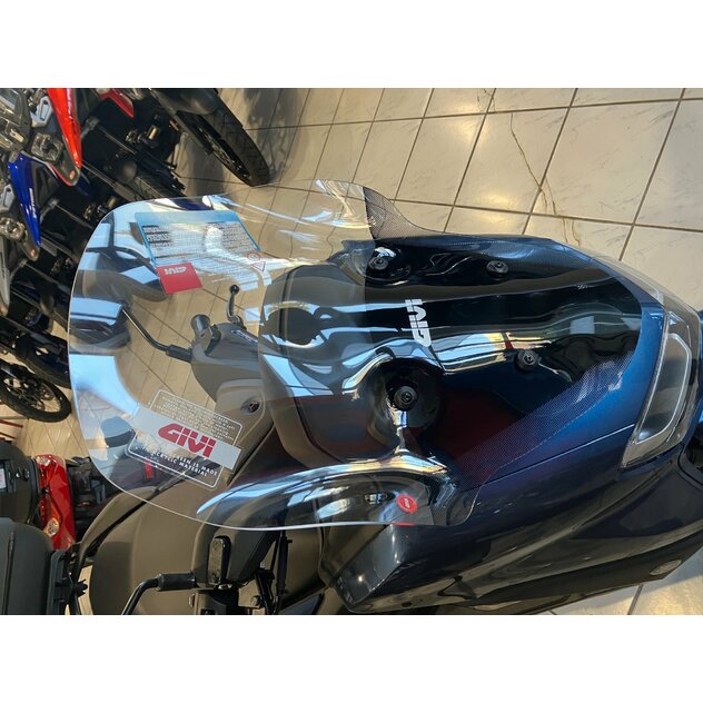 Kópia yamaha nmax125 červený s kufrom a plexi - IMG_4880