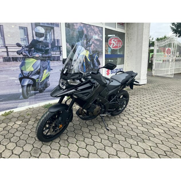 Suzuki dl1050 v-strom čierny - Img 5217