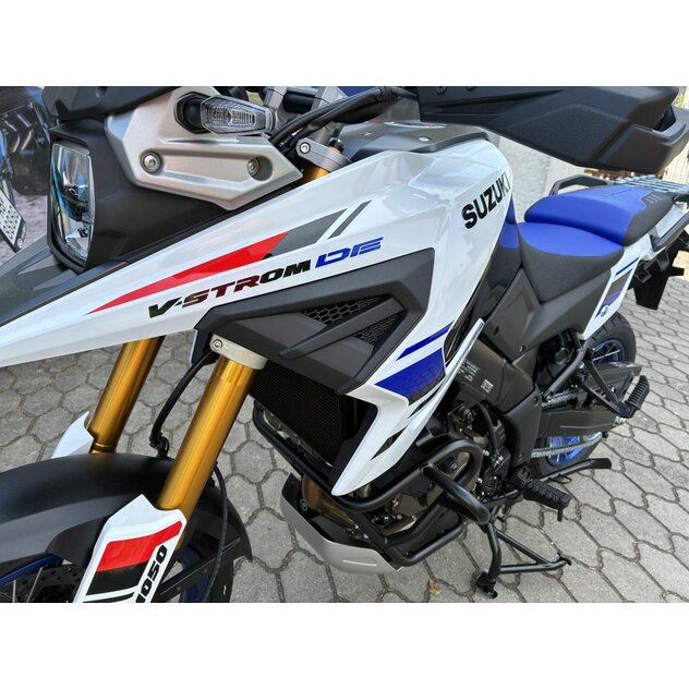 Suzuki dl1050de v-strom biela - IMG_1944
