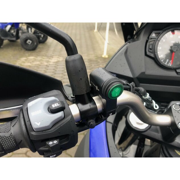 Suzuki dl650a v-strom modrý  s doplnkami - IMG_1802