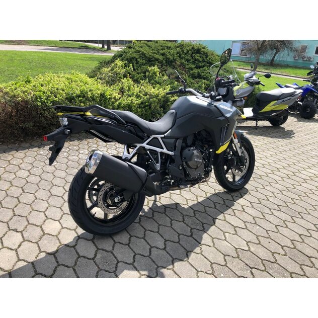 Suzuki dl800 čierna - IMG_2321