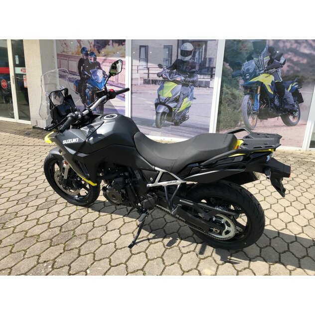 Suzuki dl800 čierna - IMG_2322