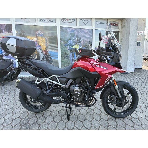 Suzuki dl800 s doplnkami červená - IMG_1865