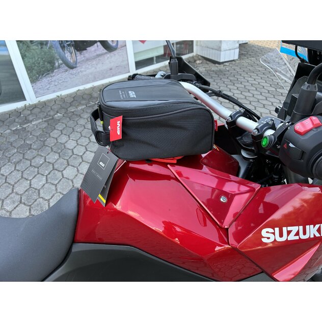 Suzuki dl800 s doplnkami červená - IMG_1872