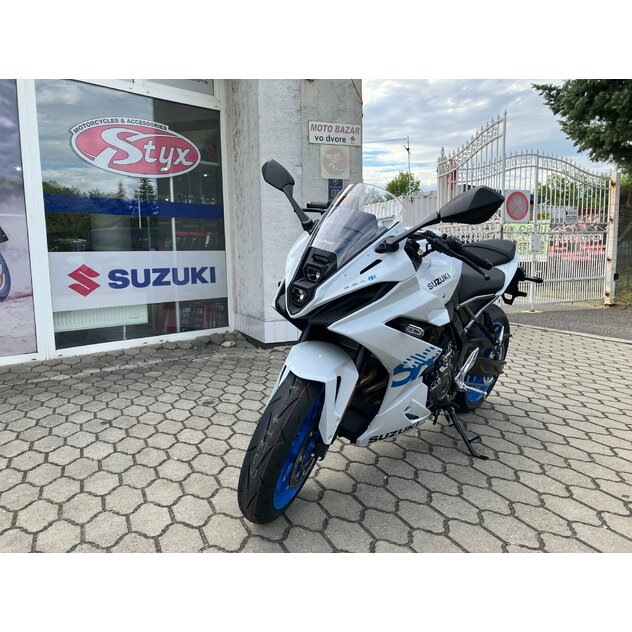 Suzuki gsx-8r biela - IMG_6194
