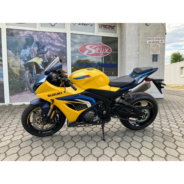 Suzuki gsx-r1000rr žltá - IMG_6206