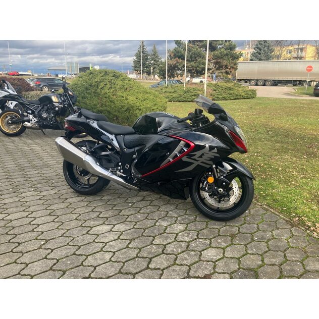 Suzuki gsx1300rrq hayabusa čierna - IMG_5666