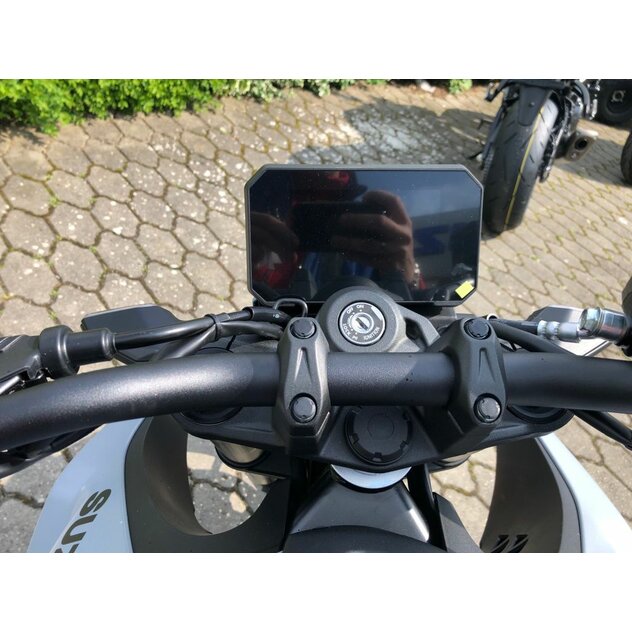 Suzuki gsx8s šedá - IMG_9816