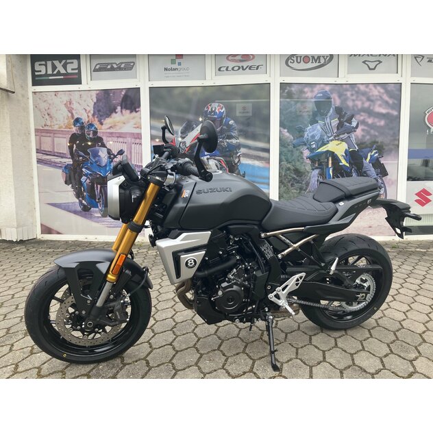 Suzuki gsx8t čierna - IMG_5769