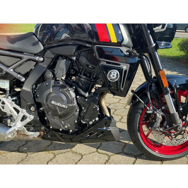 Suzuki gsx8tt čierna - IMG_5315