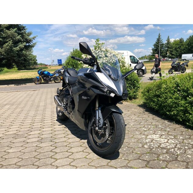 Suzuki gsxs1000gt šedá - IMG_2805