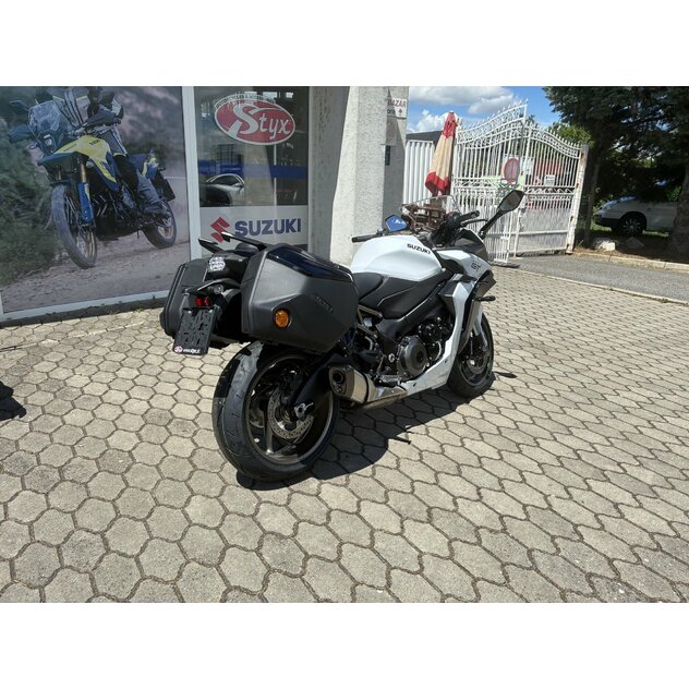 Suzuki gsxs1000gt tour biela - IMG_1809