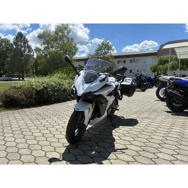 Suzuki gsxs1000gt tour biela - IMG_1812