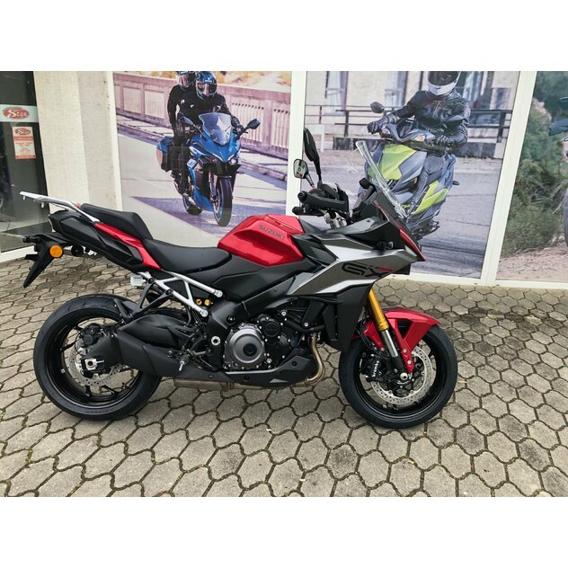 Suzuki gsxs1000gx červená - IMG_2620
