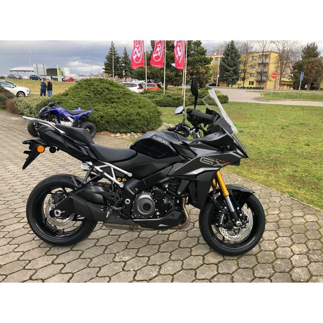 Suzuki gsxs1000gx čierna - IMG_2247