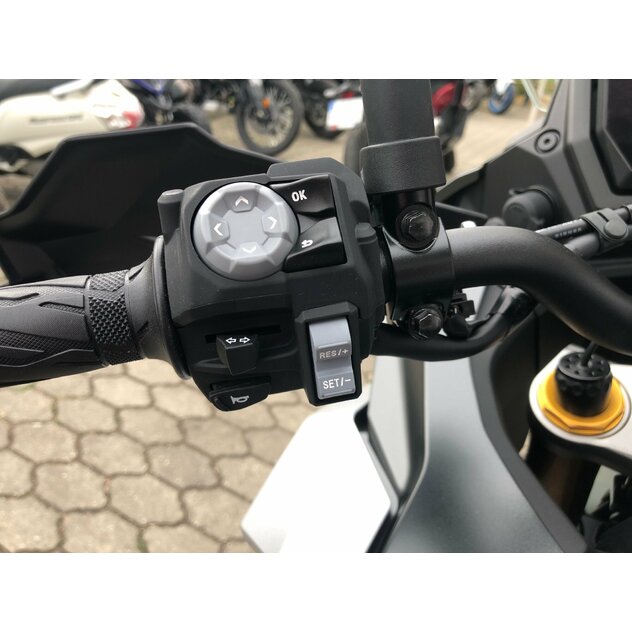 Suzuki gsxs1000gx modrá - IMG_0858