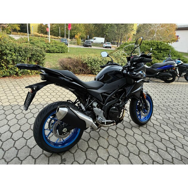 Suzuki sv7gx čierna - IMG_2445