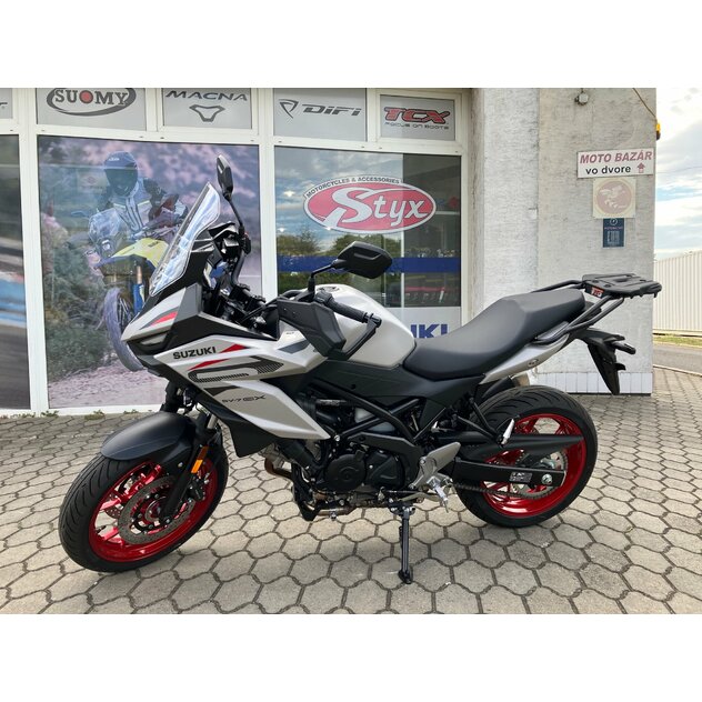 Suzuki sv7gx šedá - IMG_6196