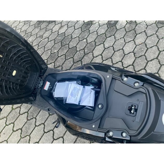 Suzuki un125 avenis black - IMG_5550