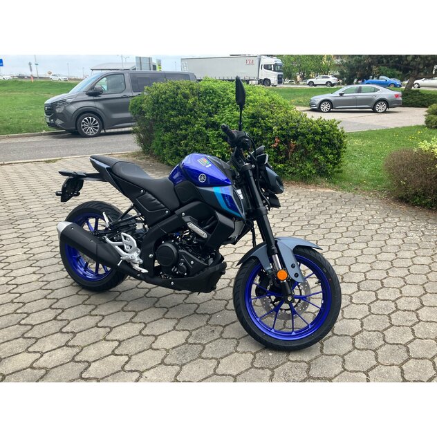 Yamaha mt125 modrá - IMG_5815