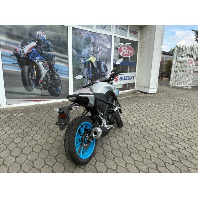 Yamaha mt125 šedá - IMG_2196