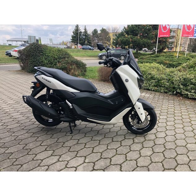 Yamaha nmax125 biela - IMG_2291