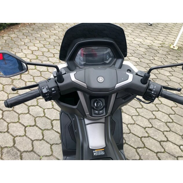 Yamaha nmax125 biela - IMG_2295