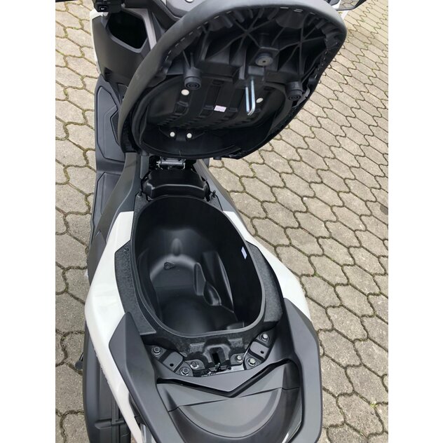 Yamaha nmax125 biela - IMG_2296