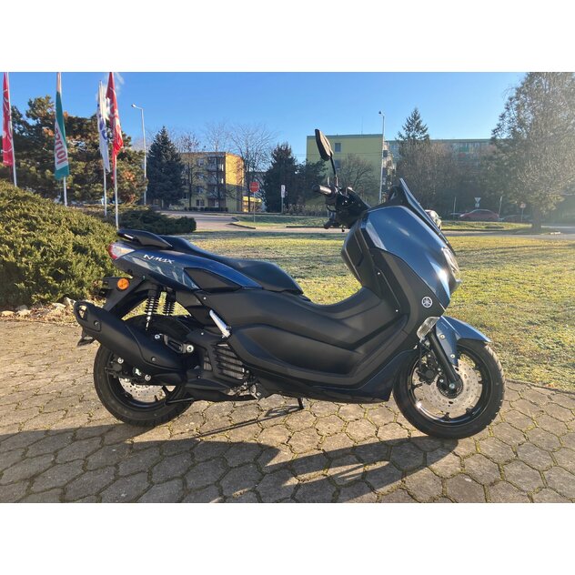 Yamaha nmax125 modrý - IMG_4855