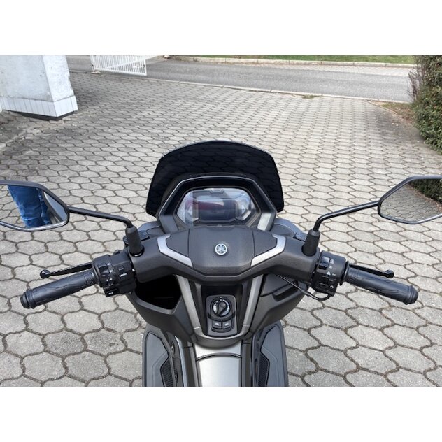 Yamaha nmax125 šedá - IMG_1375