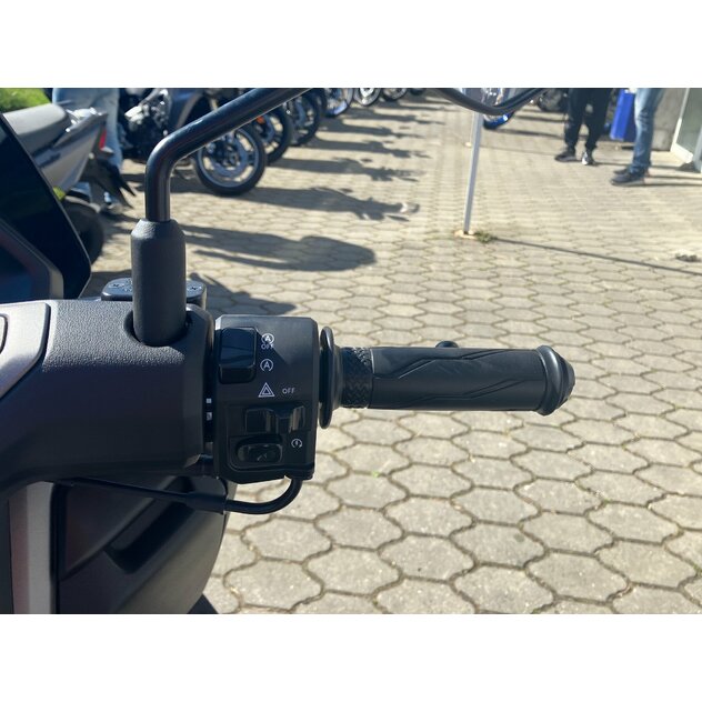 Kópia yamaha nmax125 techmax sivý - IMG_5857