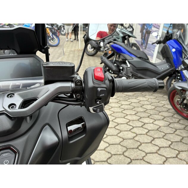 Yamaha tmax 560 25th anniversary - IMG_1778