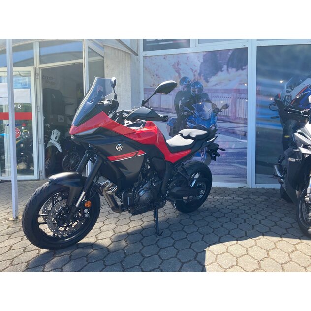 Yamaha tracer 7 červený - IMG_5951