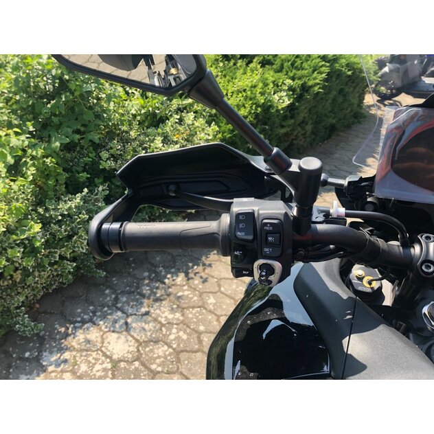 Yamaha tracer 9 gt + šedá - IMG_2872