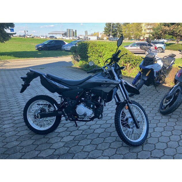 Yamaha wr125 čierna - IMG_5804
