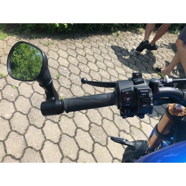 Yamaha xsr900 modrá - IMG_0507