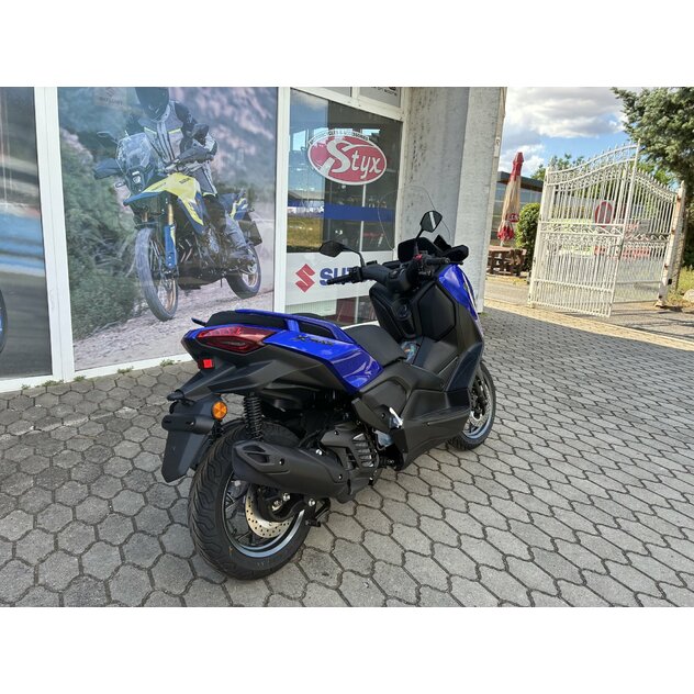 Yamaha yp125 x-max modrá - IMG_2006