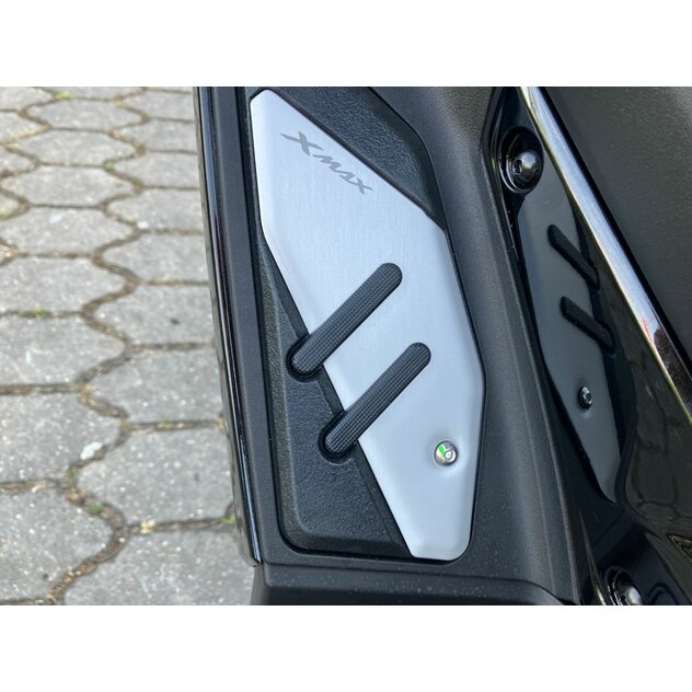 Yamaha yp125 x-max tech max čierny - IMG_5111