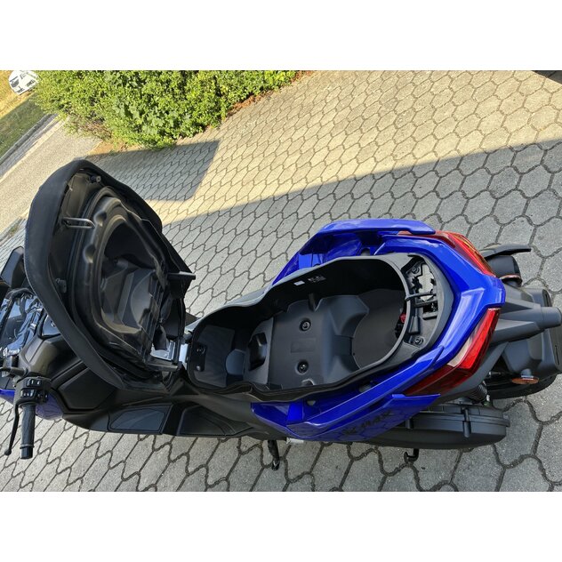 Yamaha yp300r xmax modrá - IMG_2009