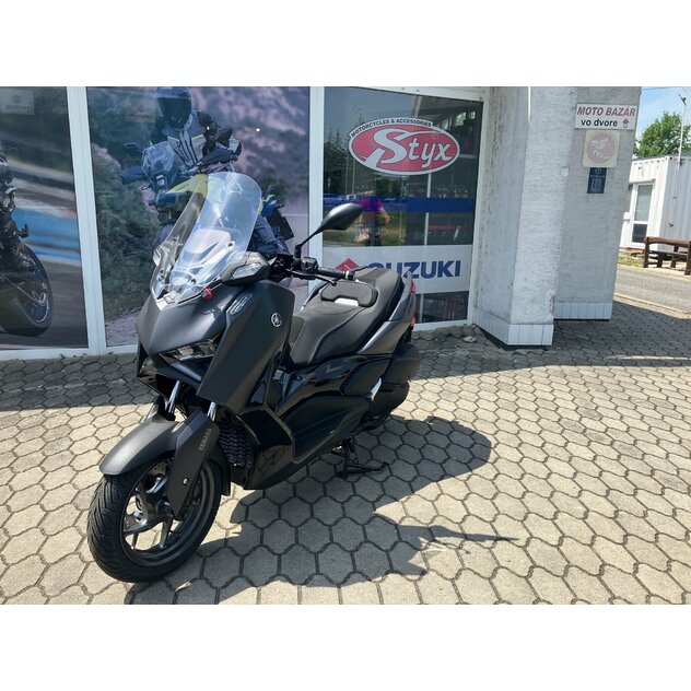 Yamaha yp300r xmax tech max šedý - IMG_6112