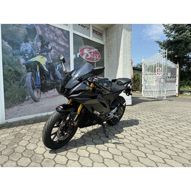 Yamaha yzf-r125 čierna - IMG_2052