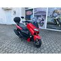 Yamaha nmax125 červený s kufrom a plexi - IMG_4863