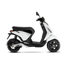 Piaggio 1 Active L1 FOREVER WHITE